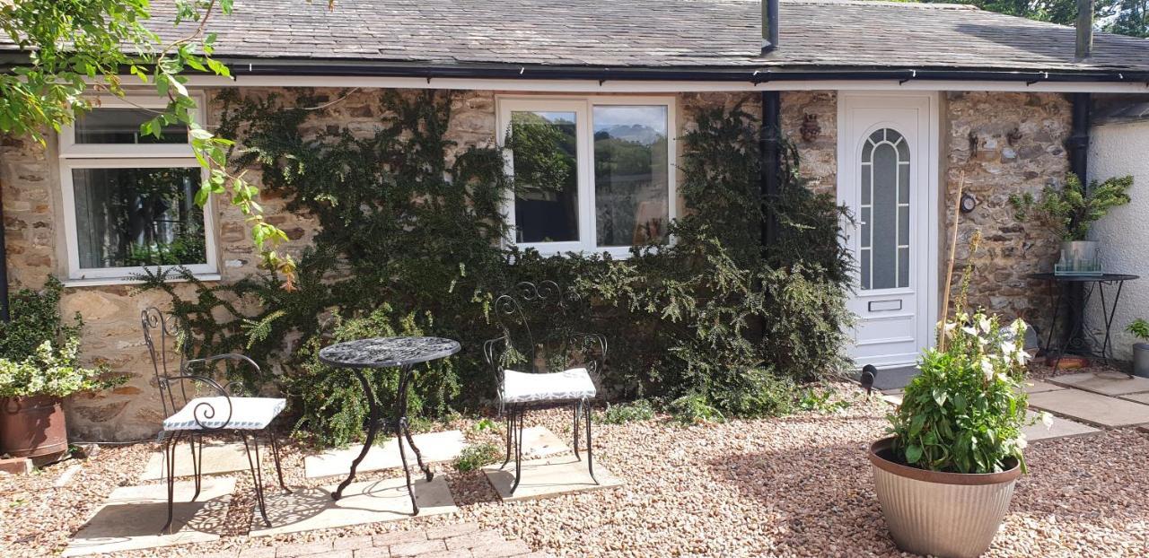 הוניטון Monkton Court House B&B מראה חיצוני תמונה